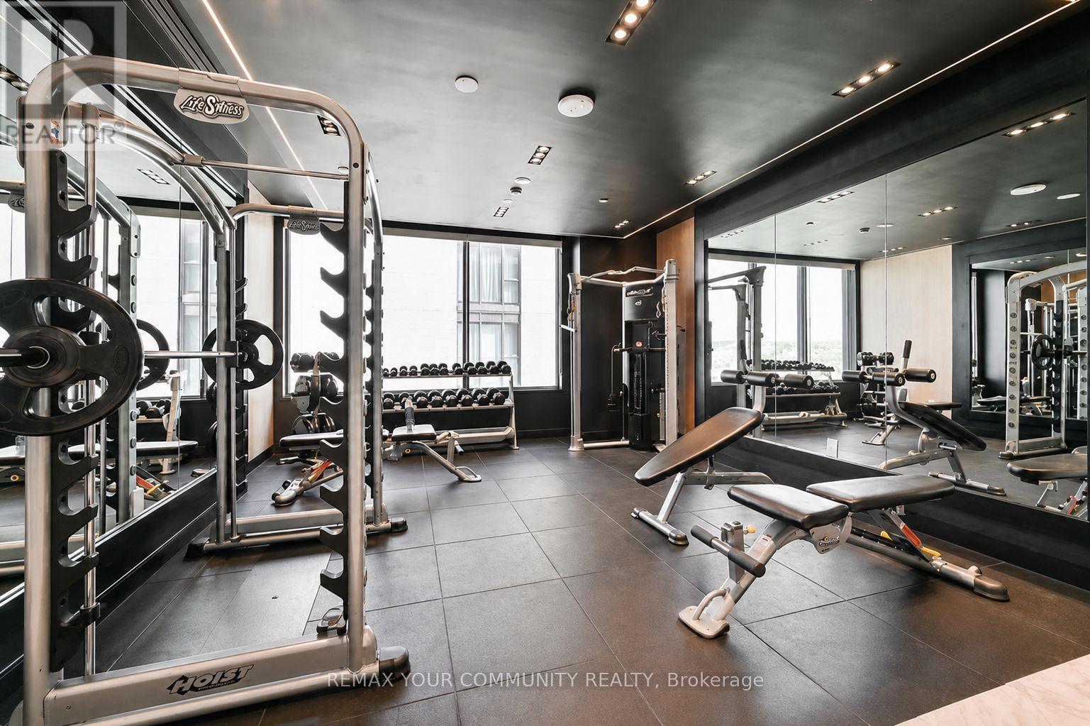 #1002 120 EAGLE ROCK WAY - 23