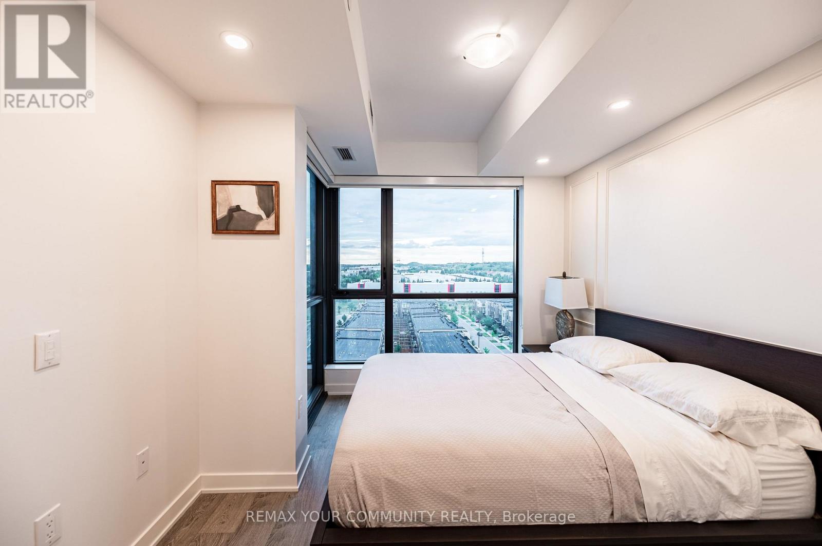 #1002 120 EAGLE ROCK WAY - 8