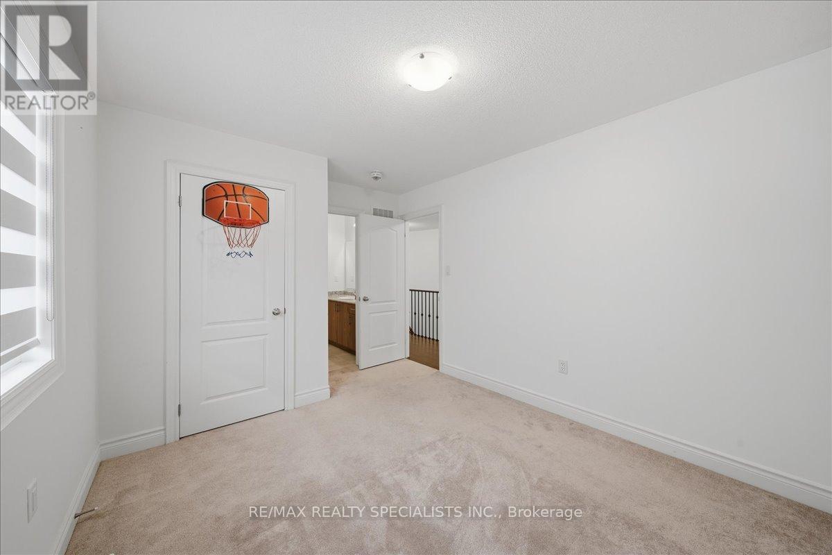 281 BLUE DASHER BOULEVARD - Image 35