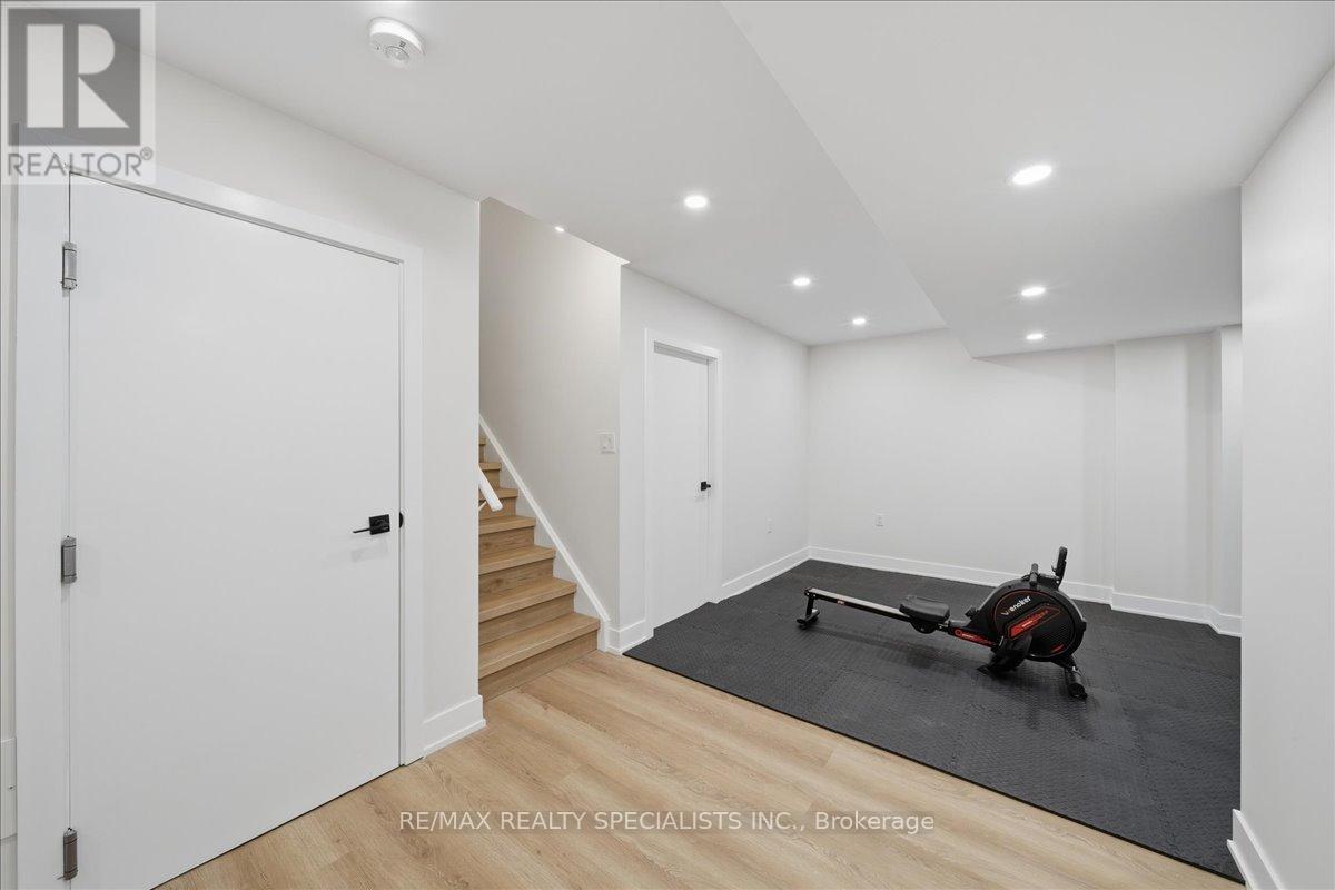 281 BLUE DASHER BOULEVARD - Image 38