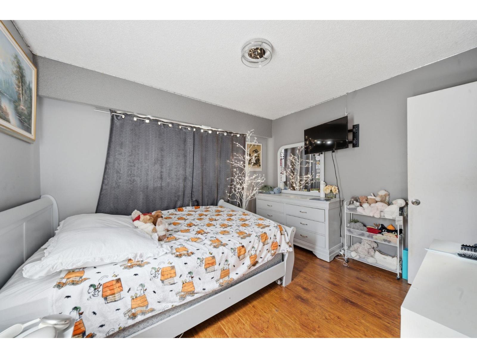 12222 100 AVENUE, Surrey
