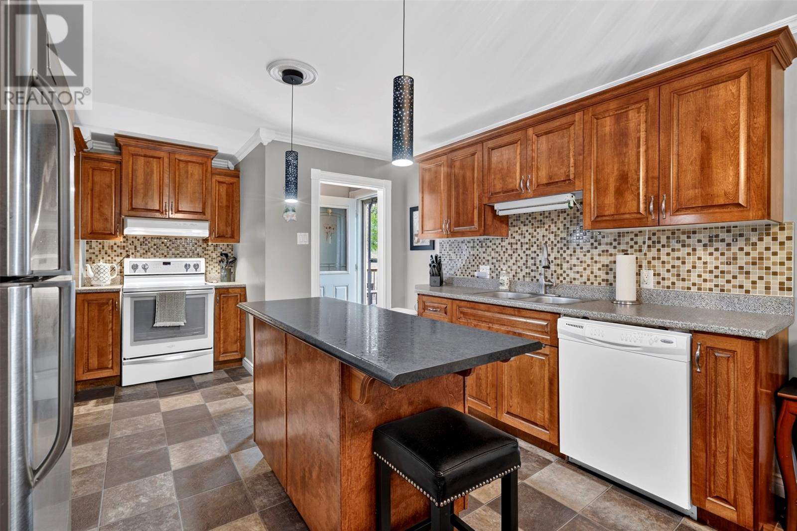 35 Crossroads Road - 14