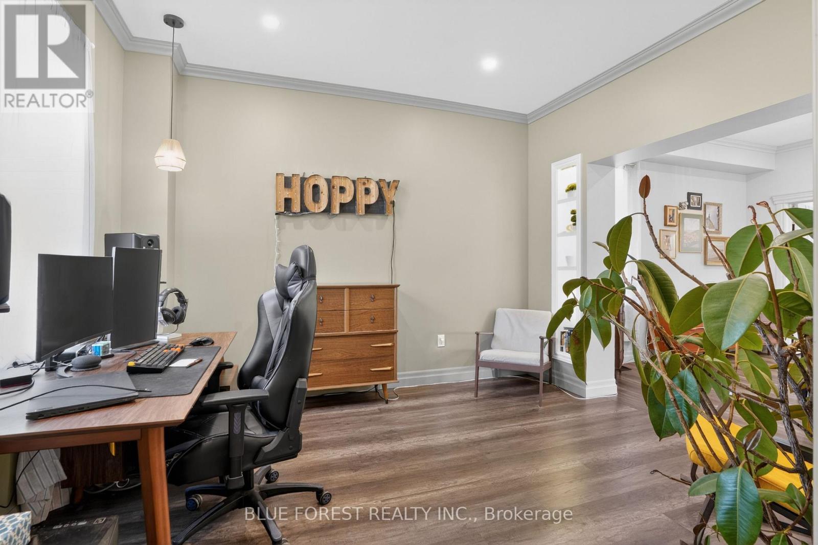 209 MARGARET STREET - 14