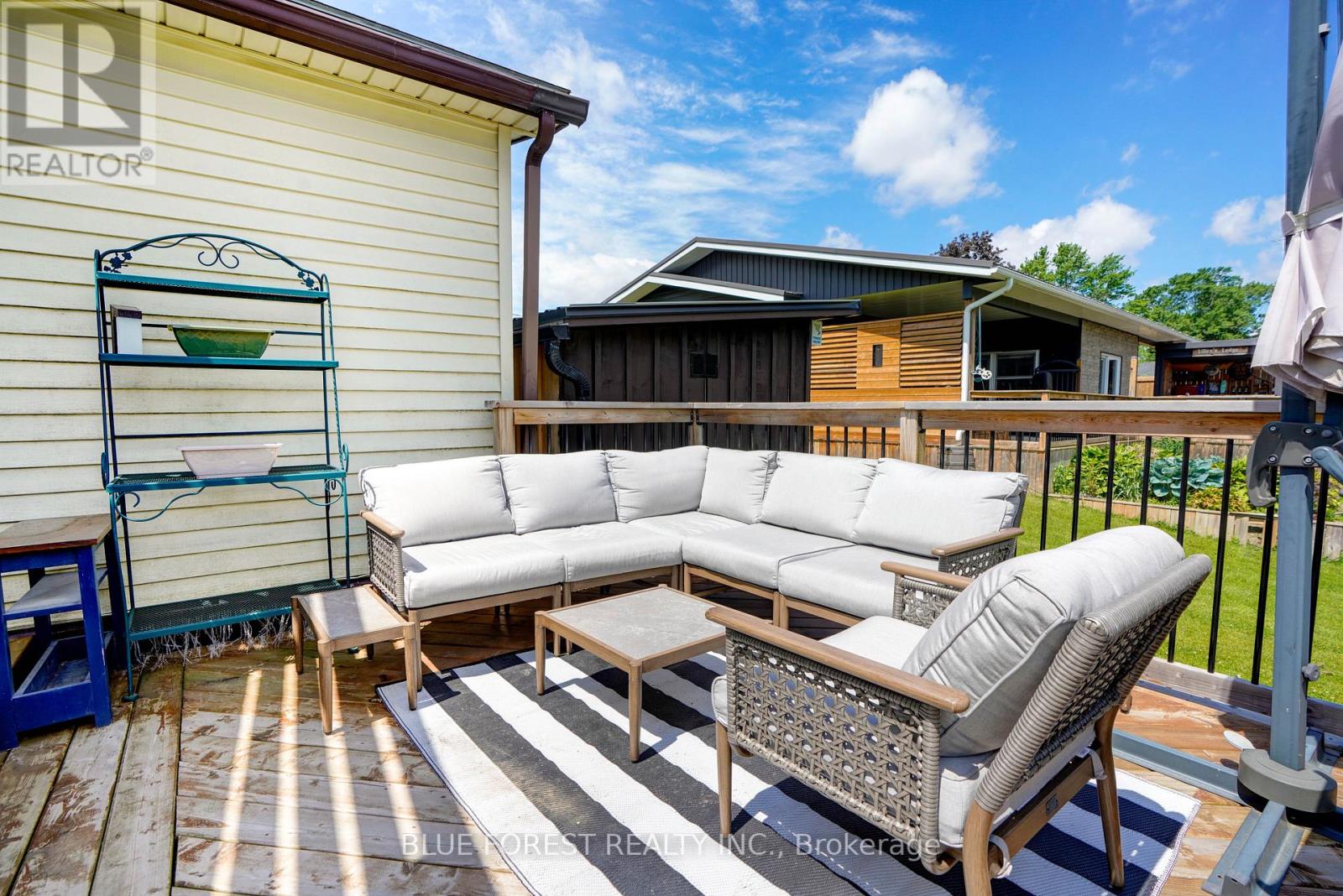 209 MARGARET STREET - 44