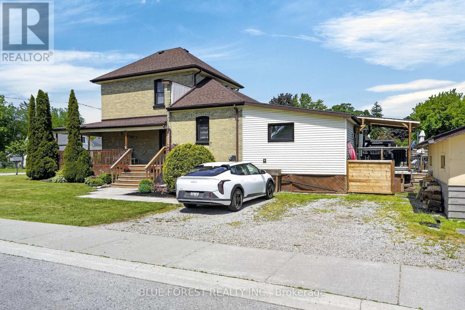 209 MARGARET STREET - 5