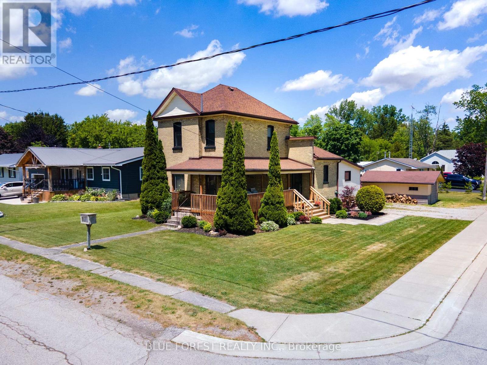 209 MARGARET STREET - 6
