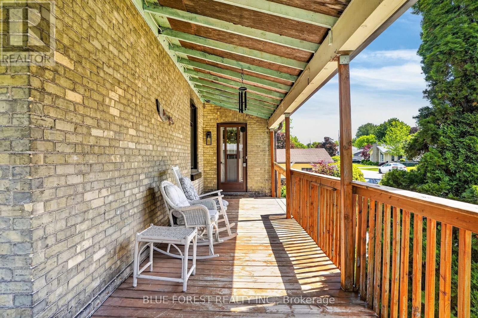 209 MARGARET STREET - 9