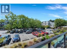 209 3969 Shelbourne St, Saanich, BC V8N3E1 Photo 17