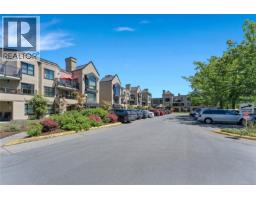 209 3969 Shelbourne St, Saanich, BC V8N3E1 Photo 29