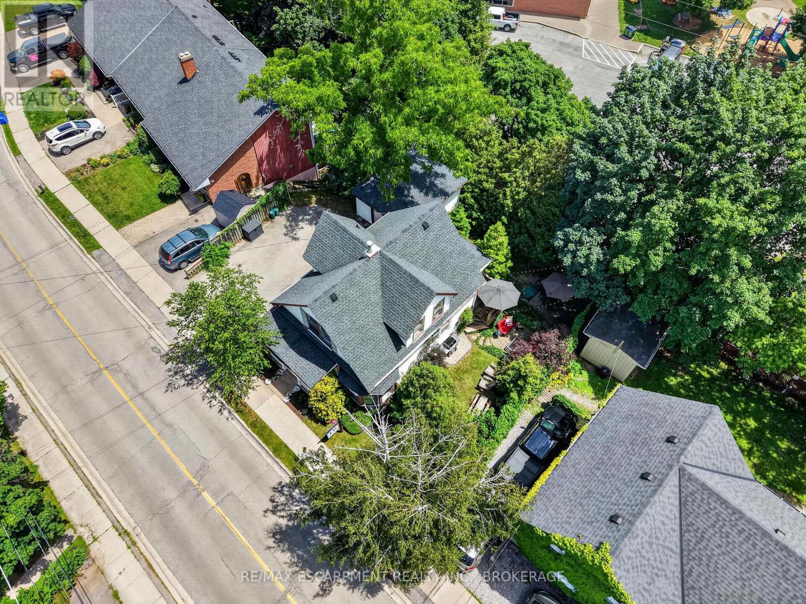 111 MAIN STREET W - 49