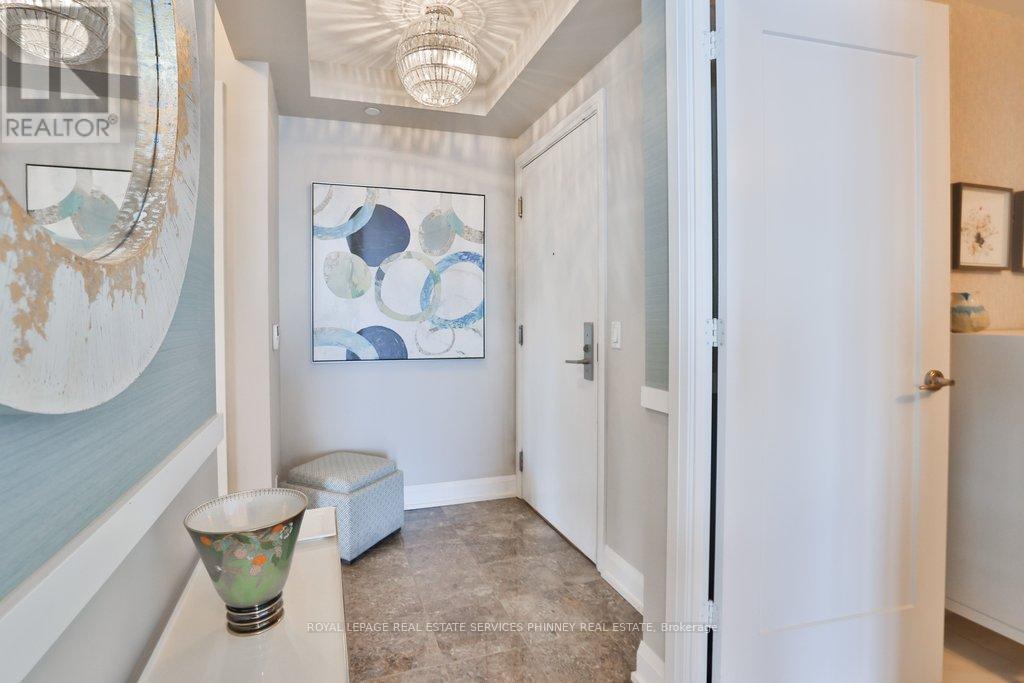 #4502 56 ANNIE CRAIG DRIVE - 3