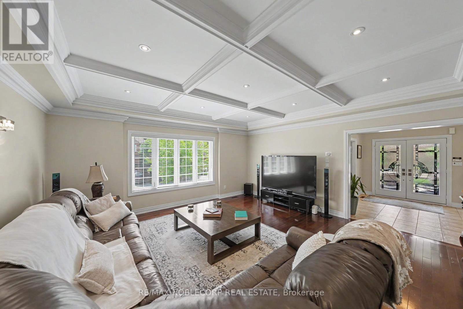 37 CHRISTENSEN AVENUE - 11