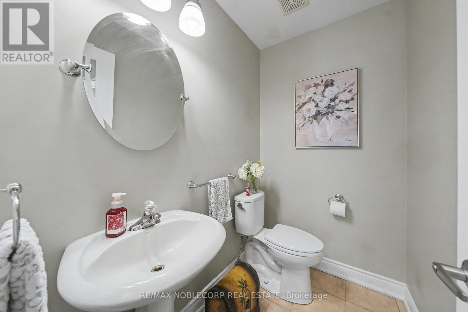 37 CHRISTENSEN AVENUE - 12