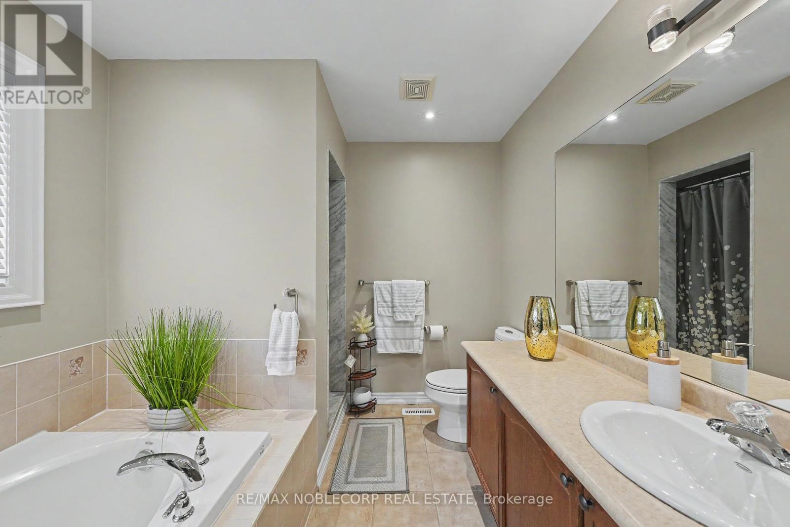 37 CHRISTENSEN AVENUE - 27