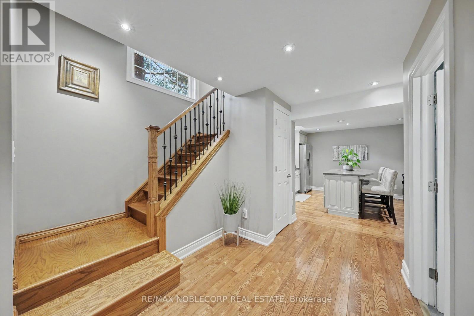 37 CHRISTENSEN AVENUE - 37