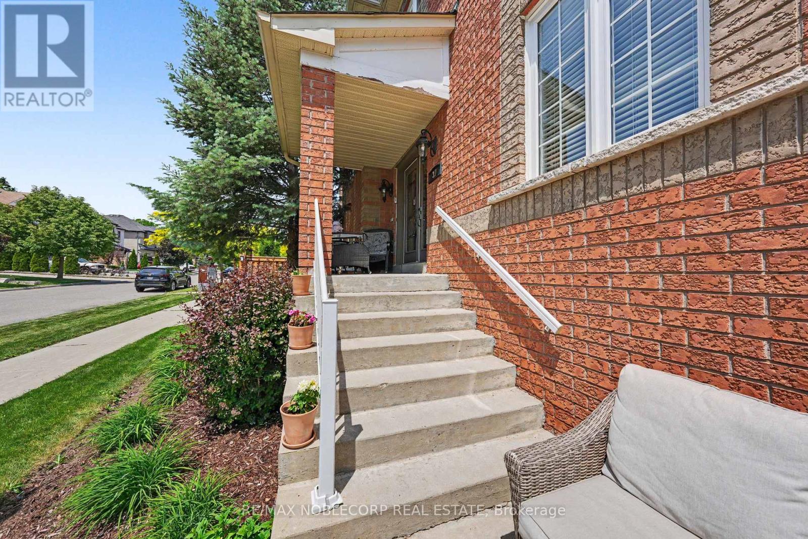 37 CHRISTENSEN AVENUE - 5