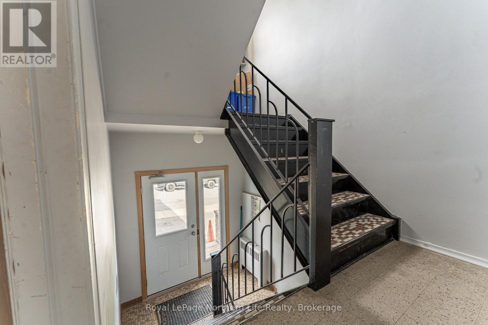 745 MORIN STREET - 4