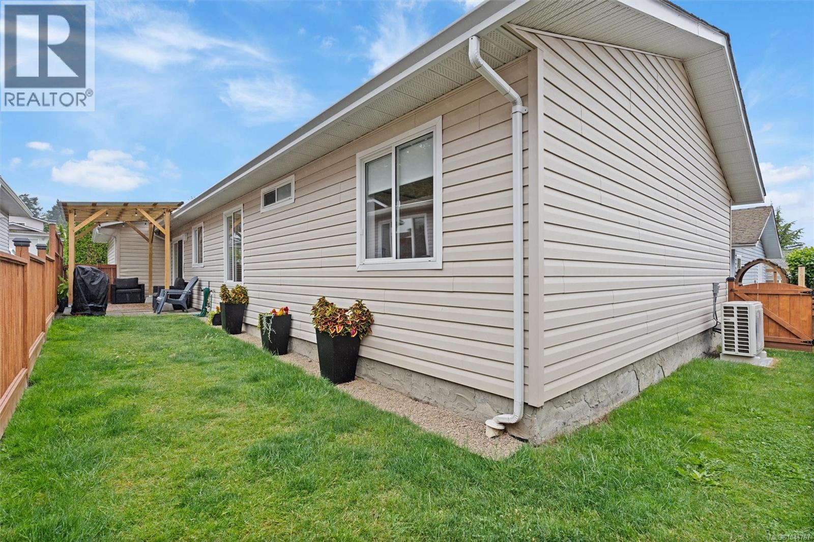 84 Wolf Lane - 31