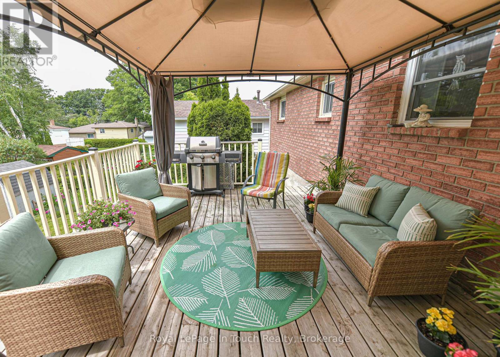 642 RANDLES CRESCENT - 26