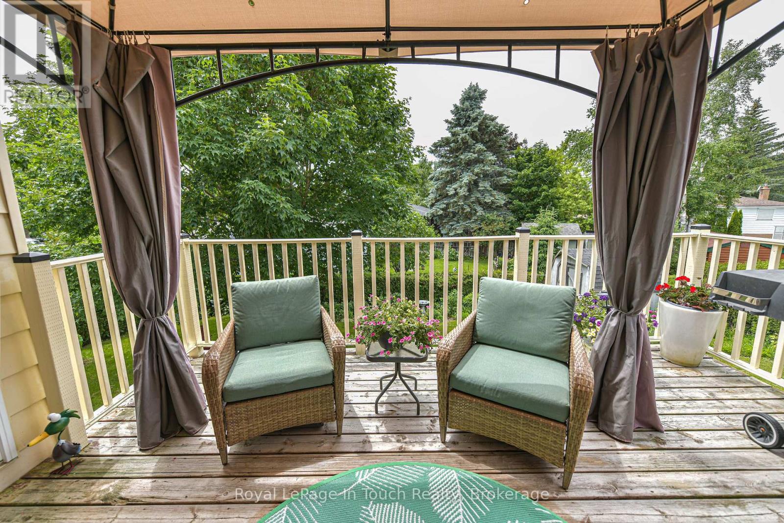 642 RANDLES CRESCENT - 27