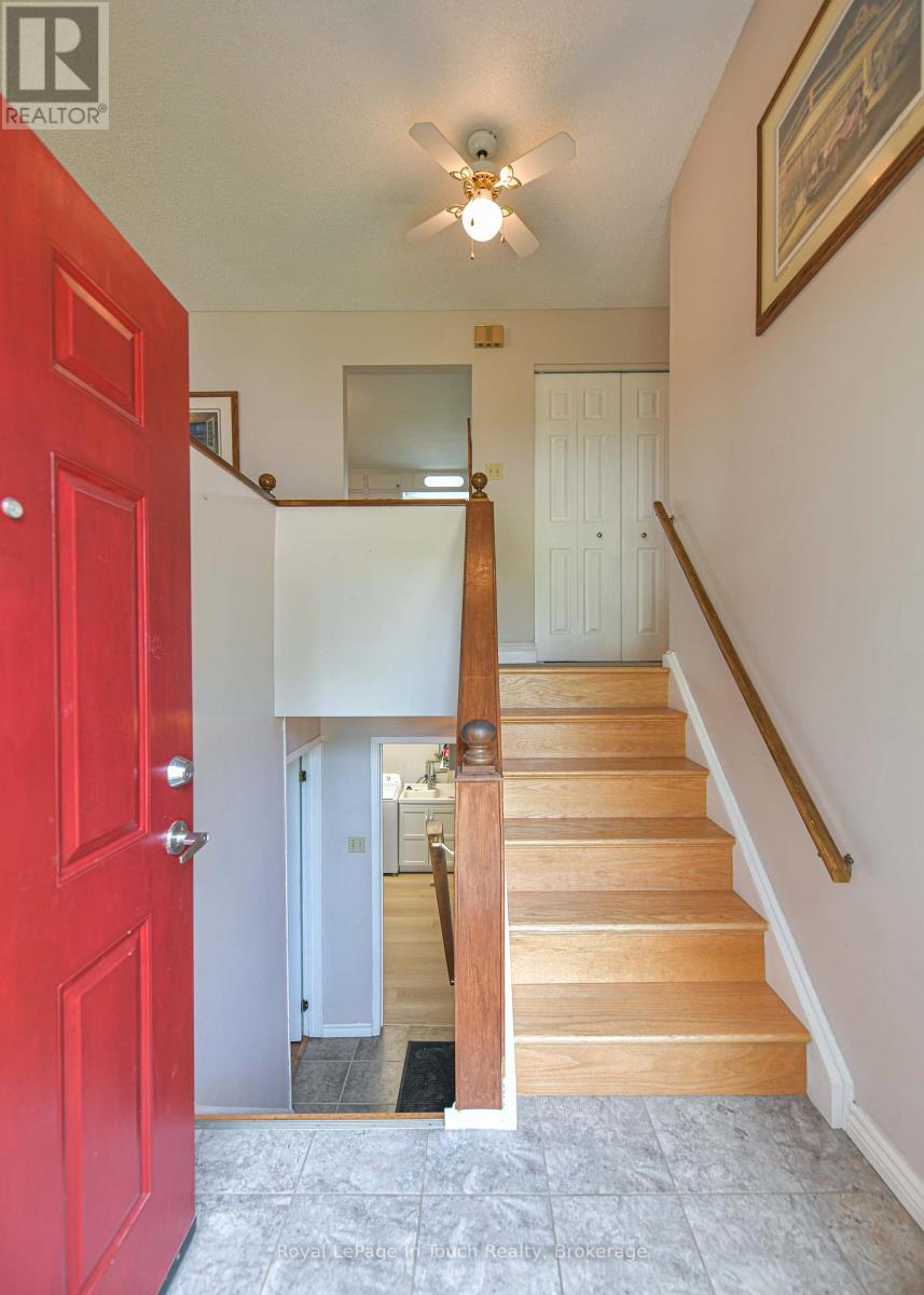 642 RANDLES CRESCENT - 5