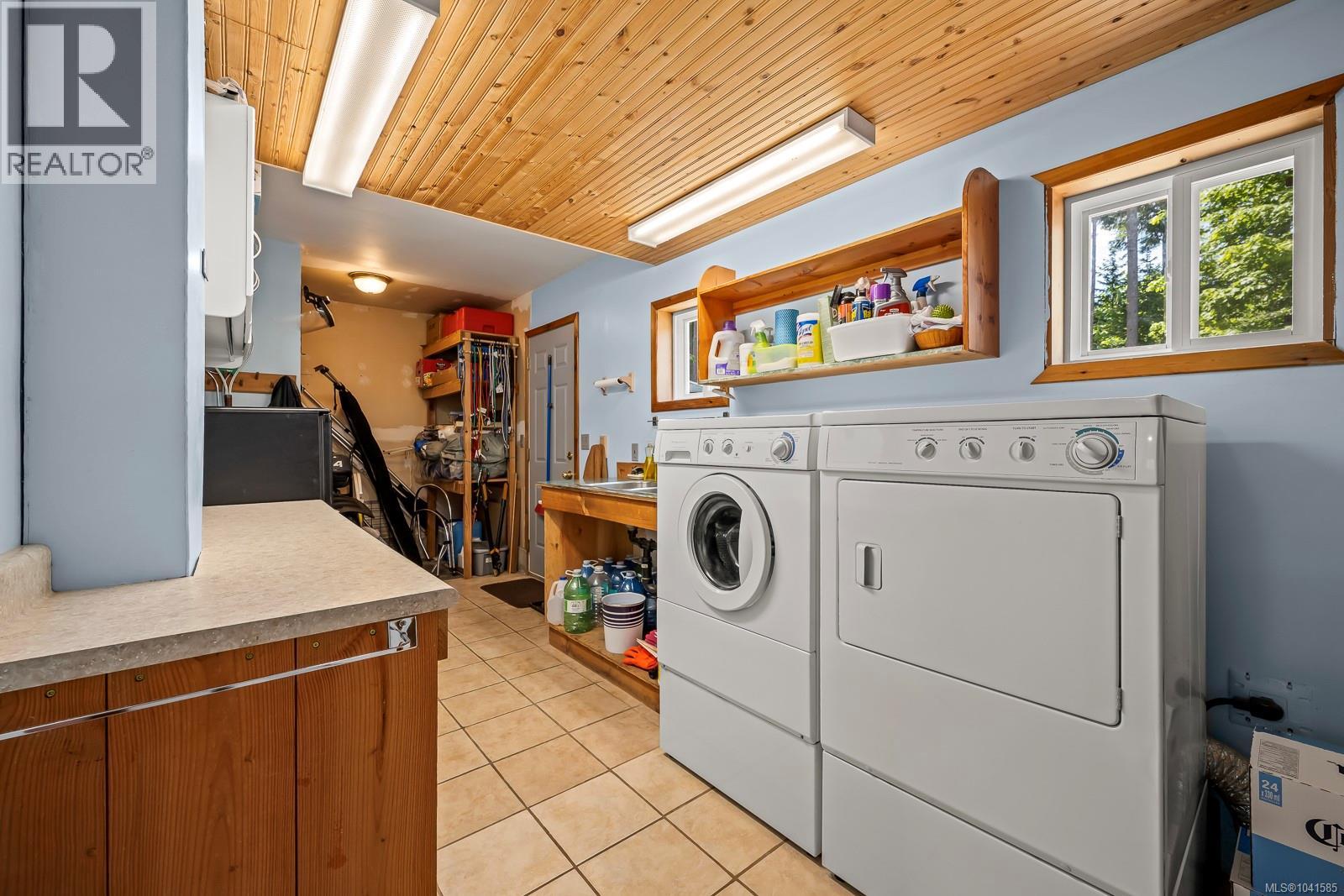 4530 Thompson Clarke Dr E - 28
