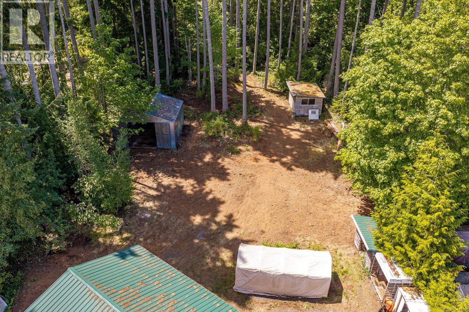 4530 Thompson Clarke Dr E - 39
