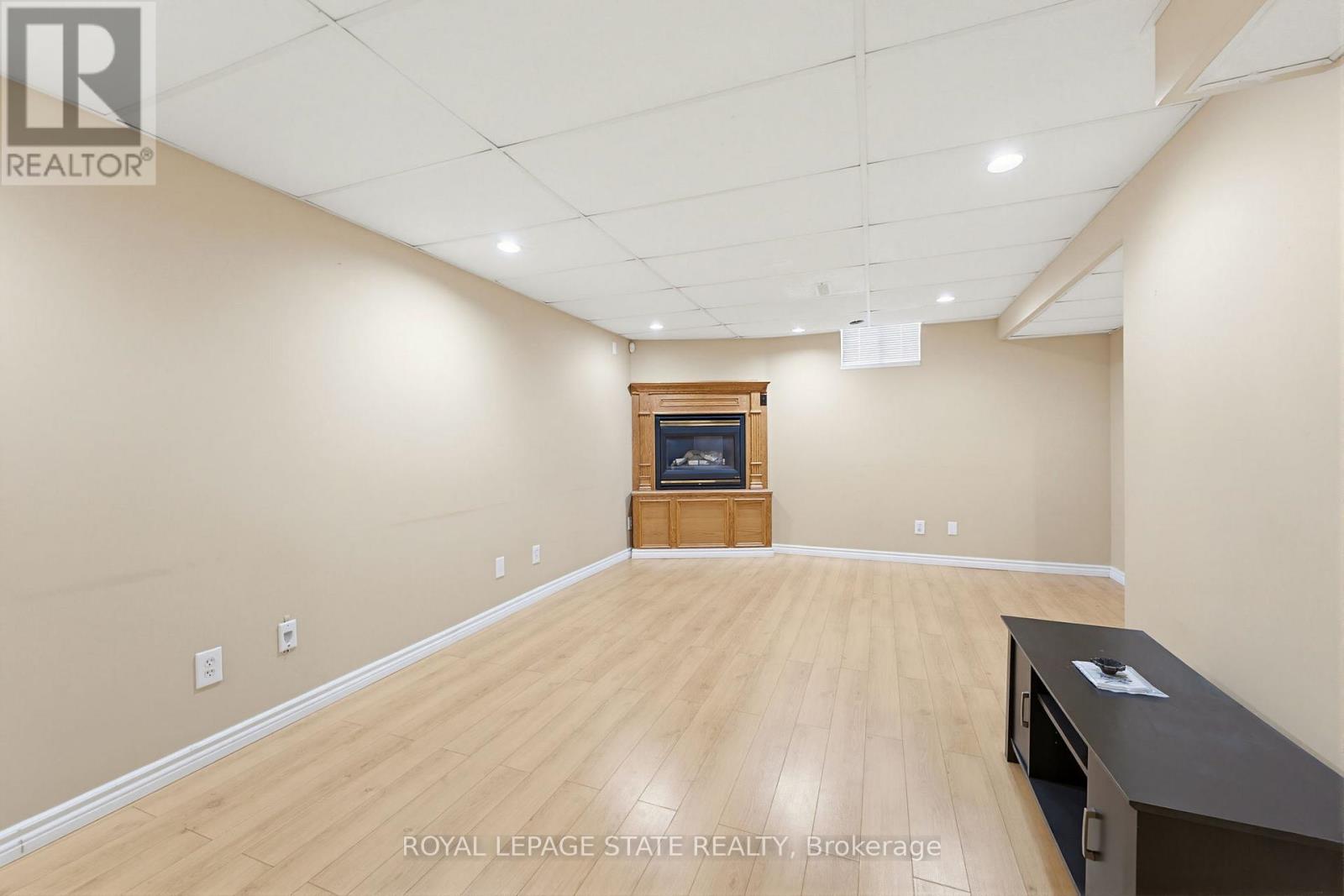 459 DICENZO DRIVE - 31