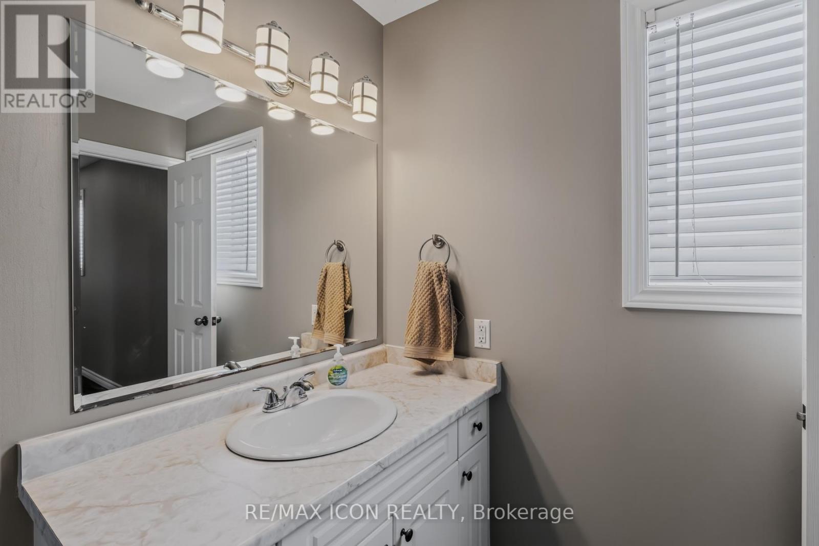524 ONTARIO STREET - 27