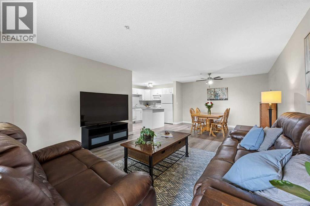 2206, 2000 Millrise Point SW — photo 15