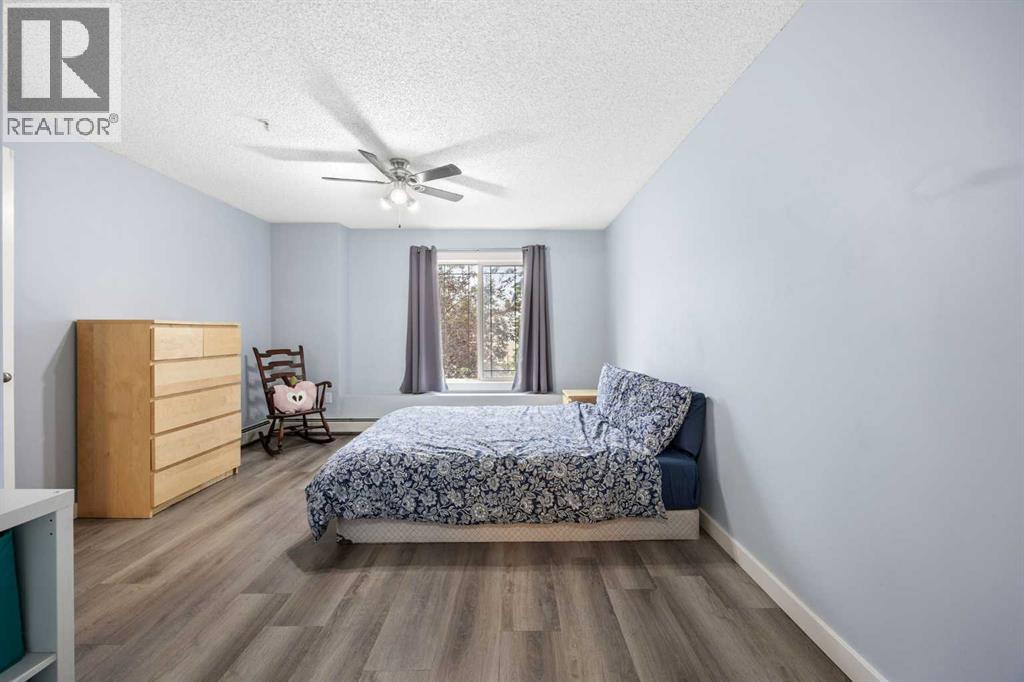 2206, 2000 Millrise Point SW — photo 24