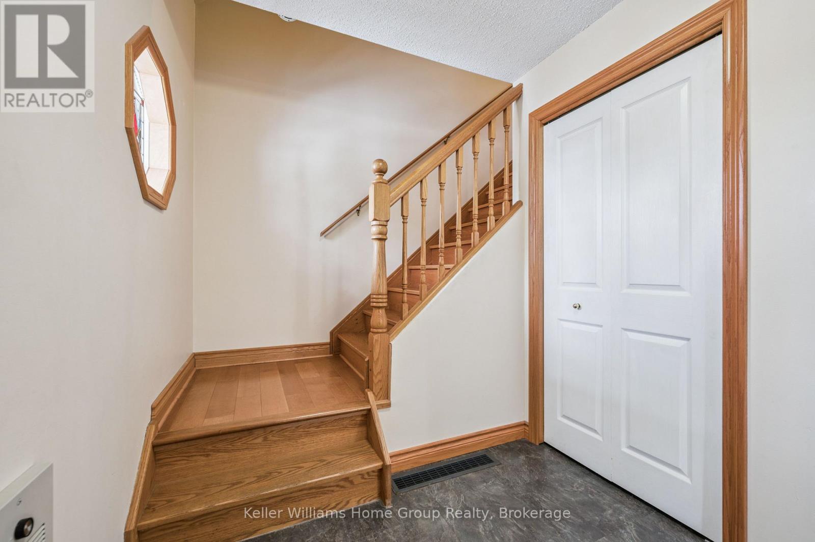 28 EDWARD STREET - Image 20