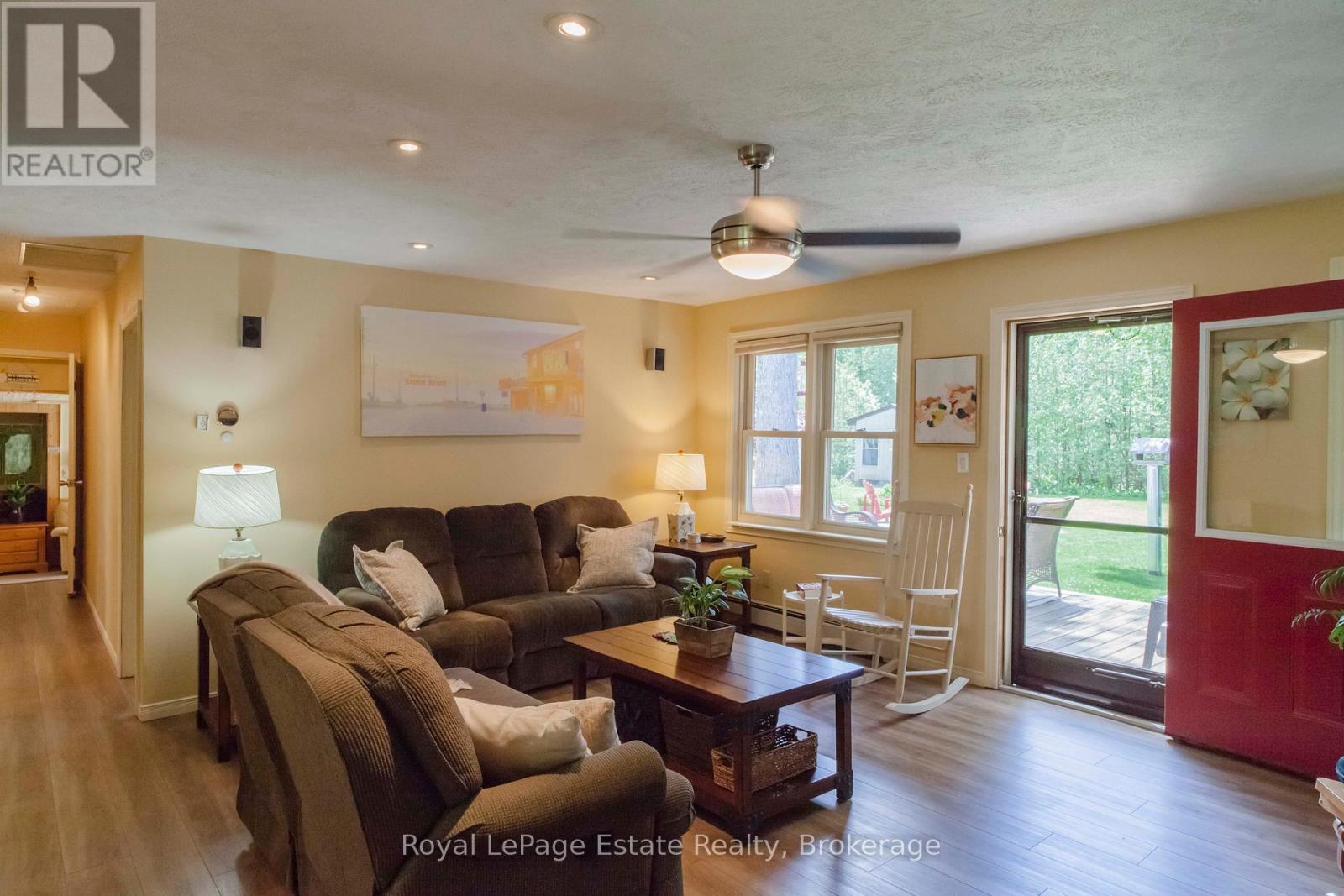 326 LINDSAY STREET - 19