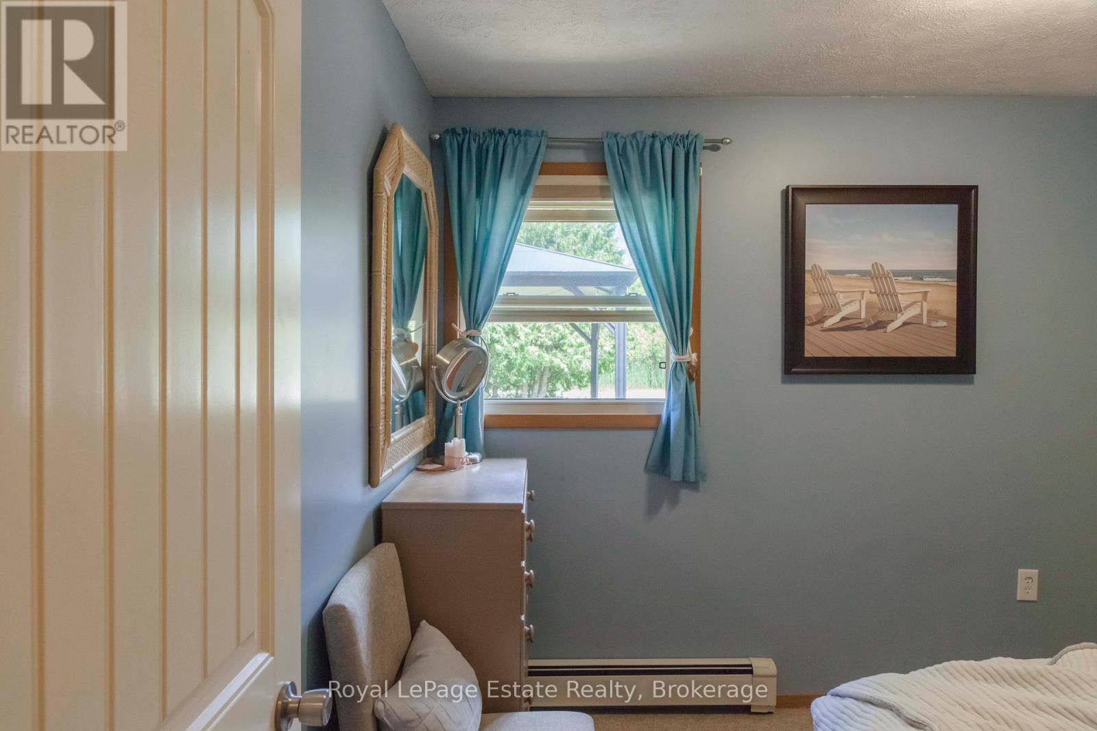 326 LINDSAY STREET - 28
