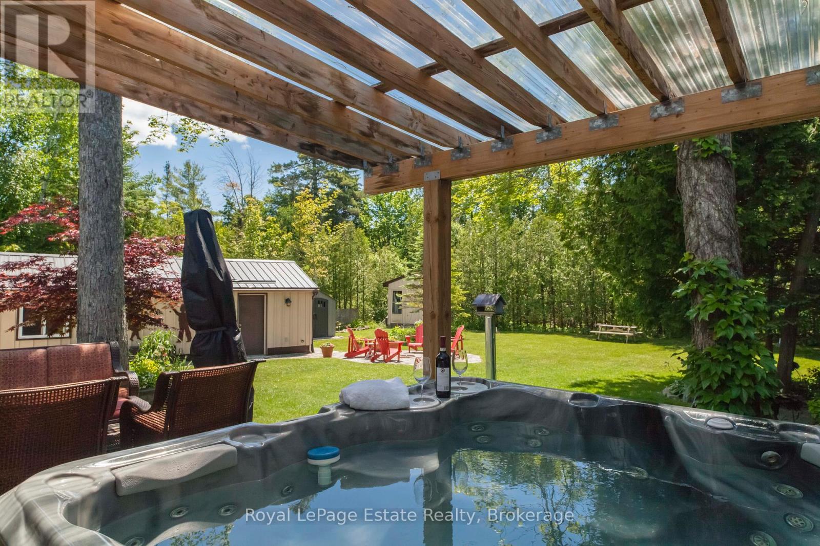 326 LINDSAY STREET - 46