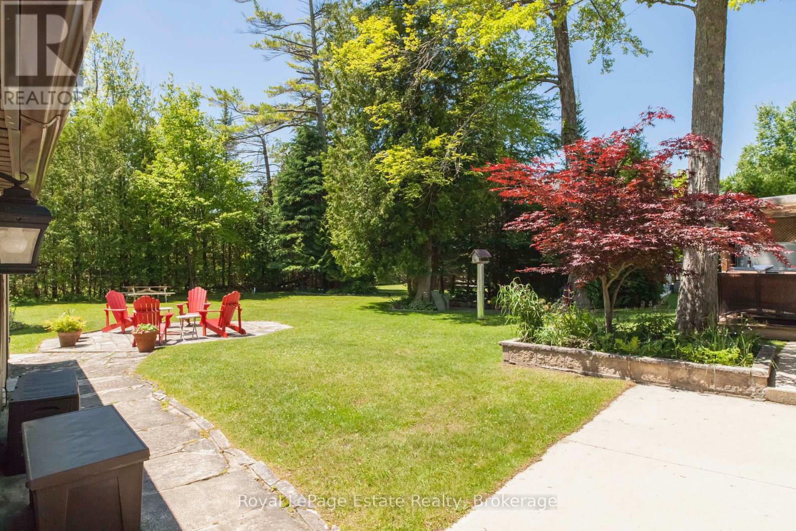 326 LINDSAY STREET - 48