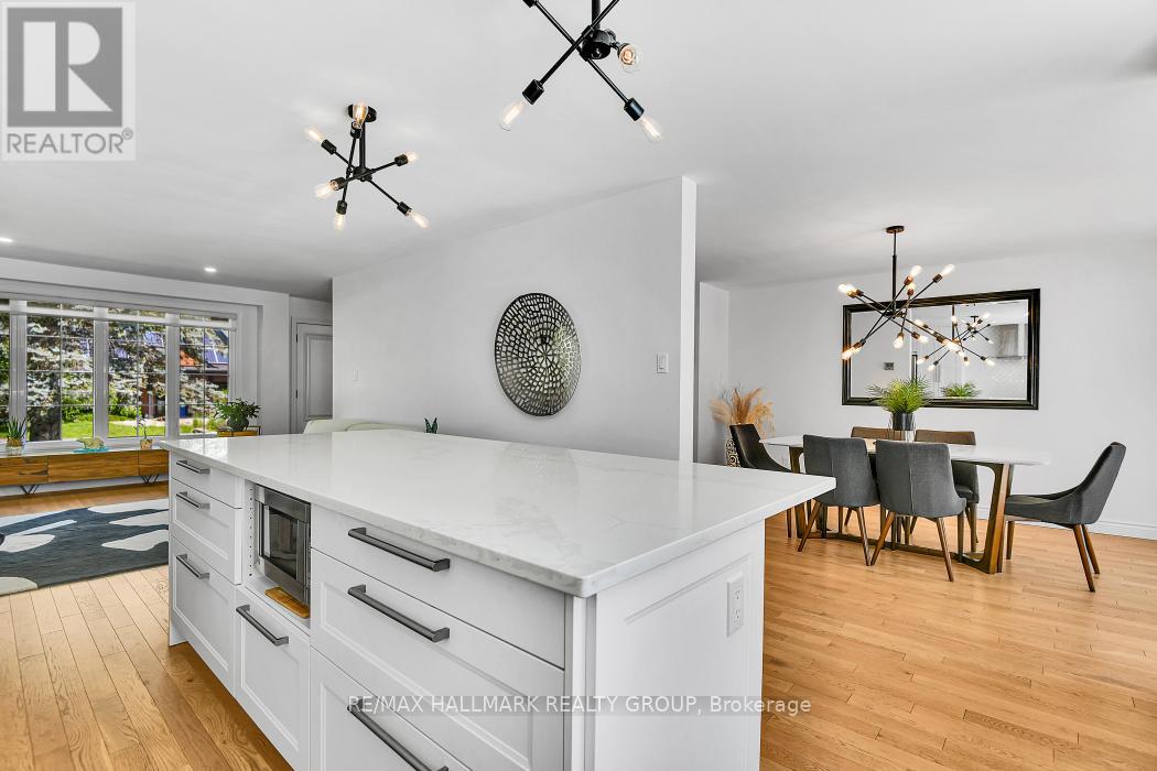 House for Rent in Ottawa – 2 SWANS WAY N, Ottawa – By Peter Sagos - Image 14