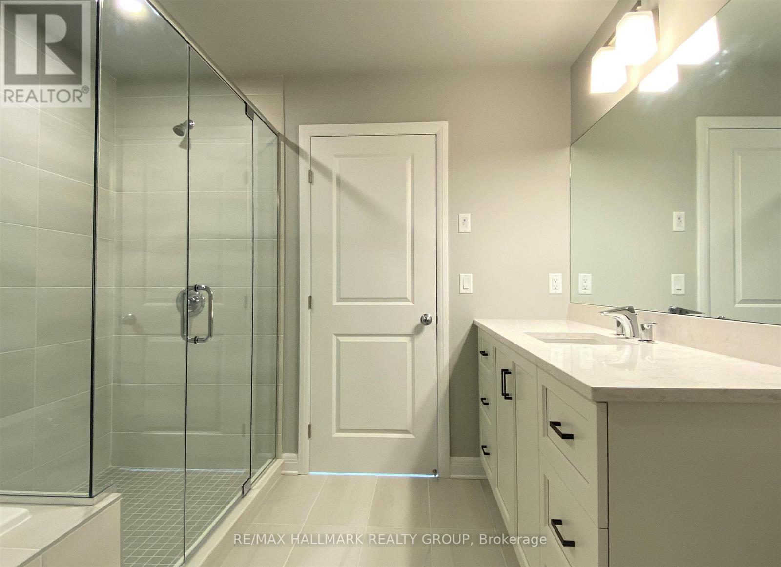 3 Bed, 3 Bath House for Sale in Ottawa – 72 MICHAEL STOQUA STREET W, Ottawa – MLS# X13501136 - Image 20