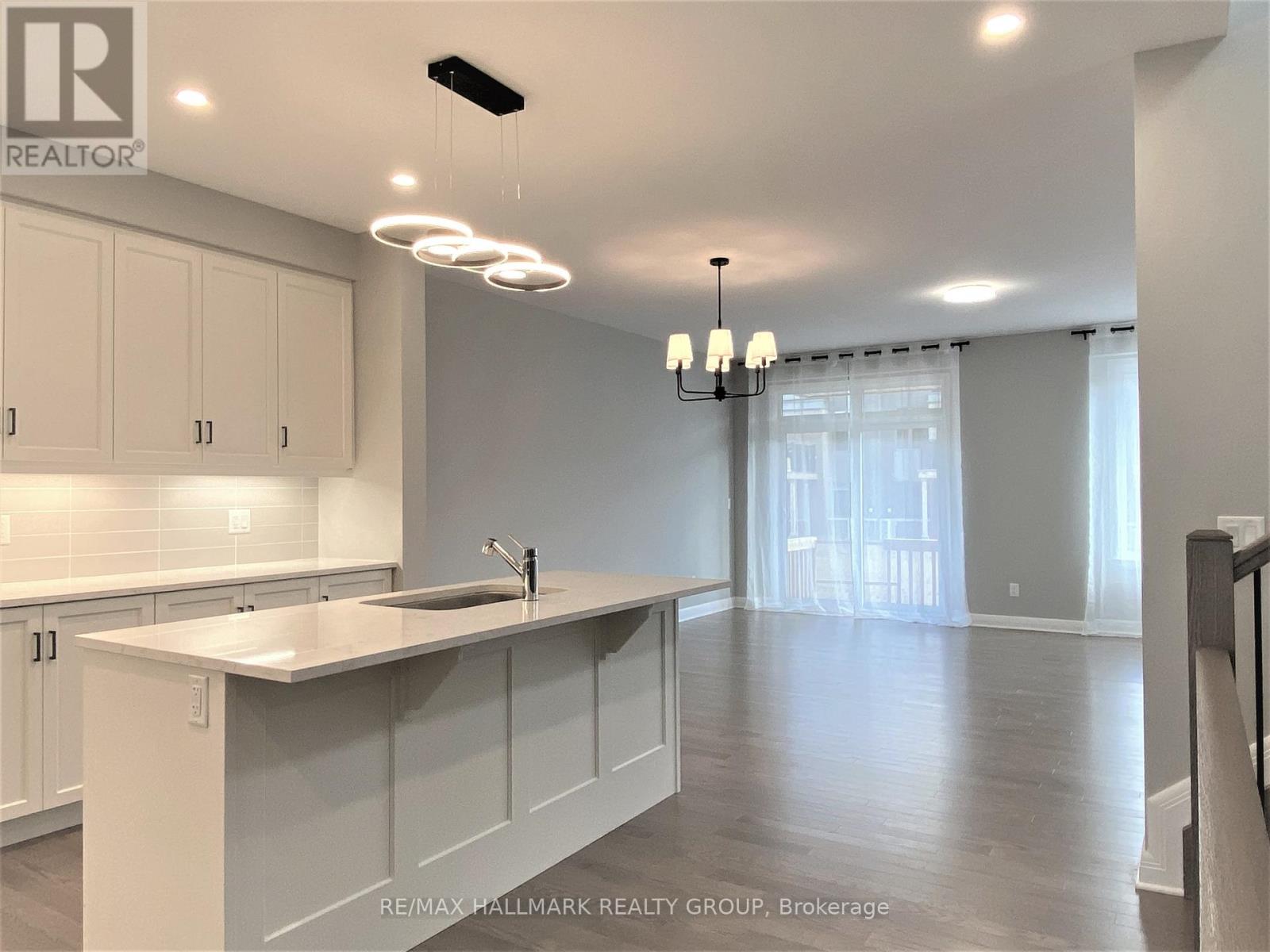3 Bed, 3 Bath House for Sale in Ottawa – 72 MICHAEL STOQUA STREET W, Ottawa – MLS# X13501136 - Image 9