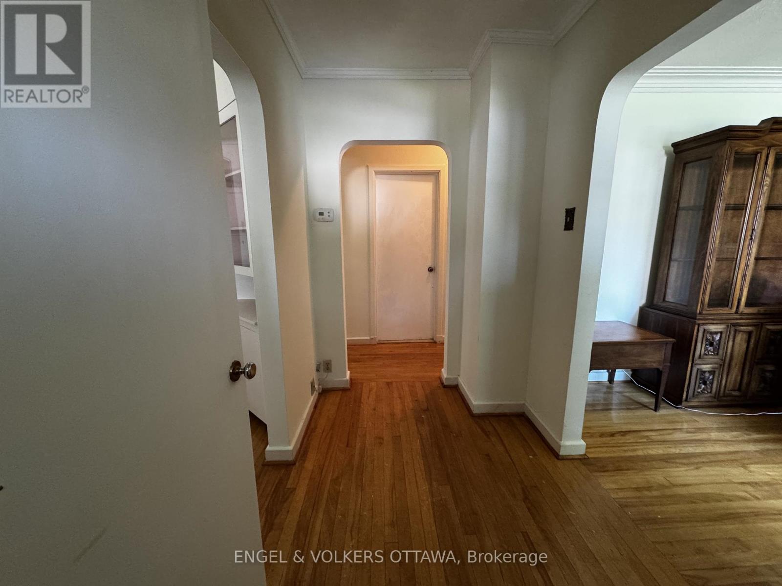 House for Rent in Ottawa – 229 DANIEL AVENUE, Ottawa – By Peter Sagos - Image 6