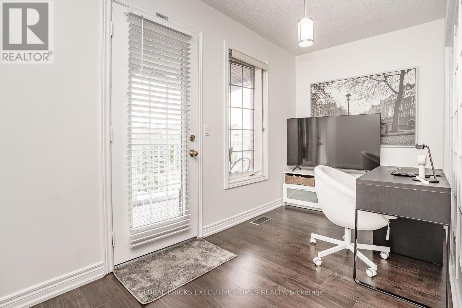 3435 ARTESIAN DRIVE - 36