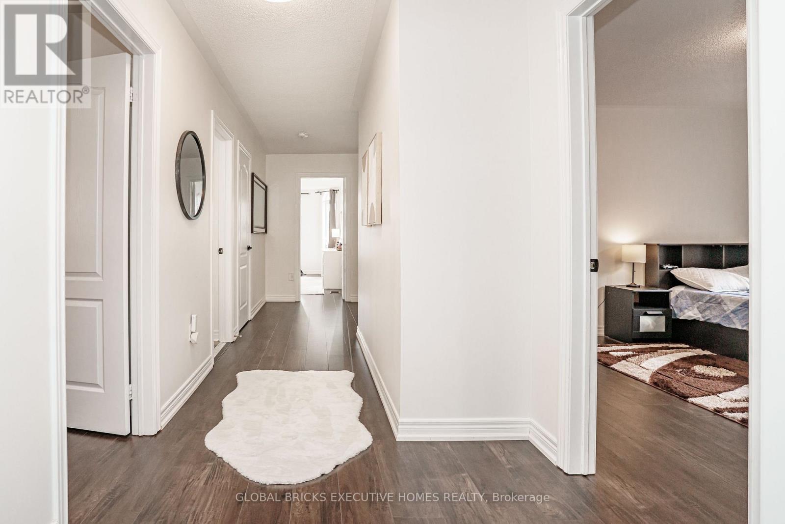 3435 ARTESIAN DRIVE - 31