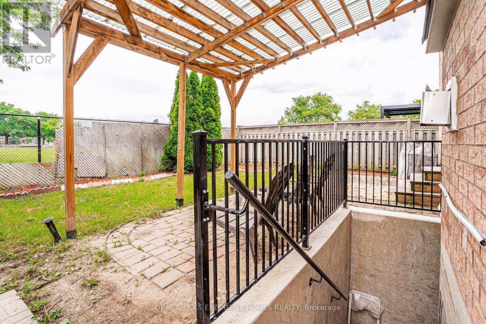 3435 ARTESIAN DRIVE - 47