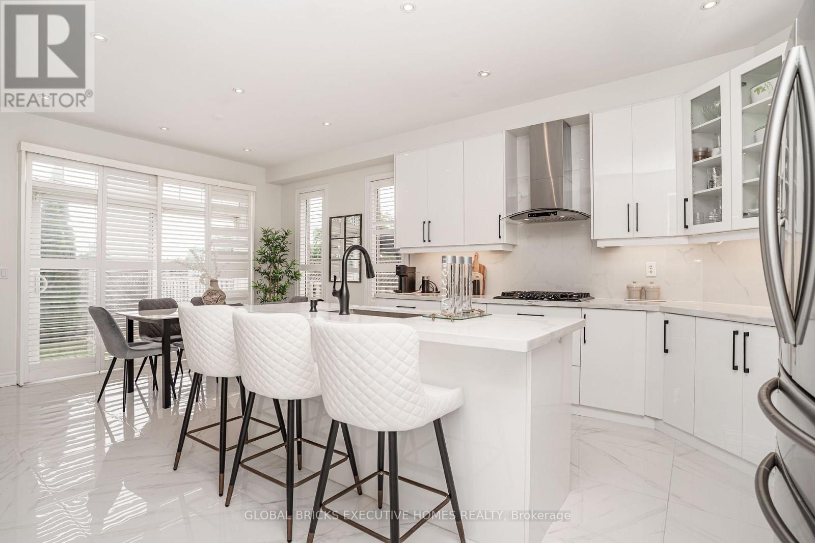 3435 ARTESIAN DRIVE - 16