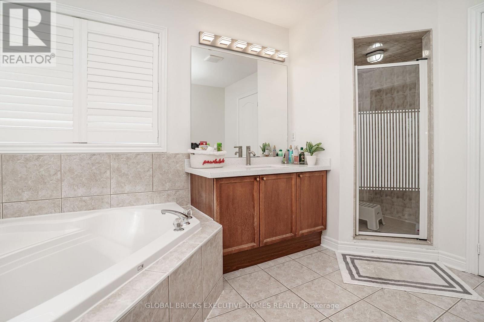 3435 ARTESIAN DRIVE - 26