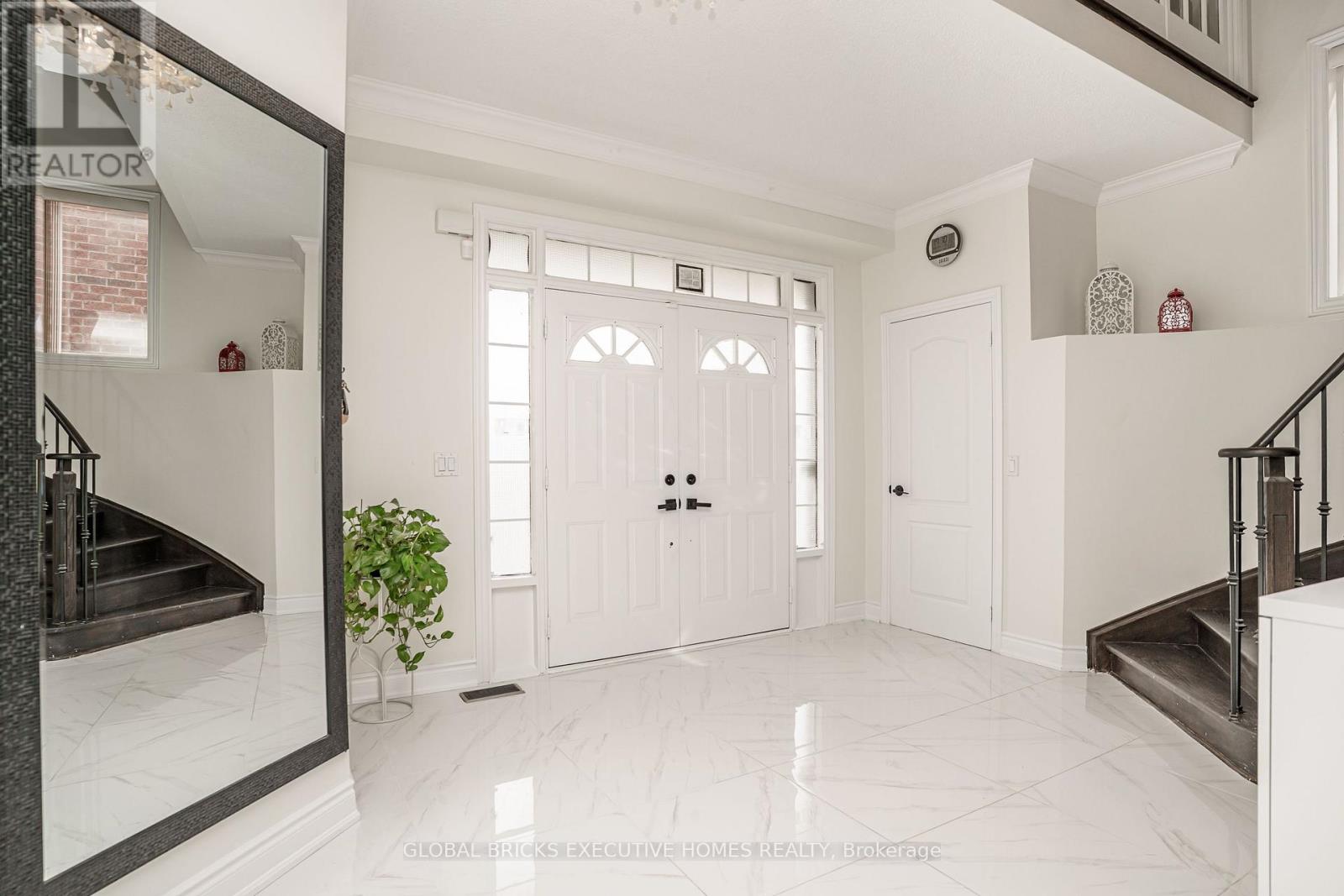 3435 ARTESIAN DRIVE - 5