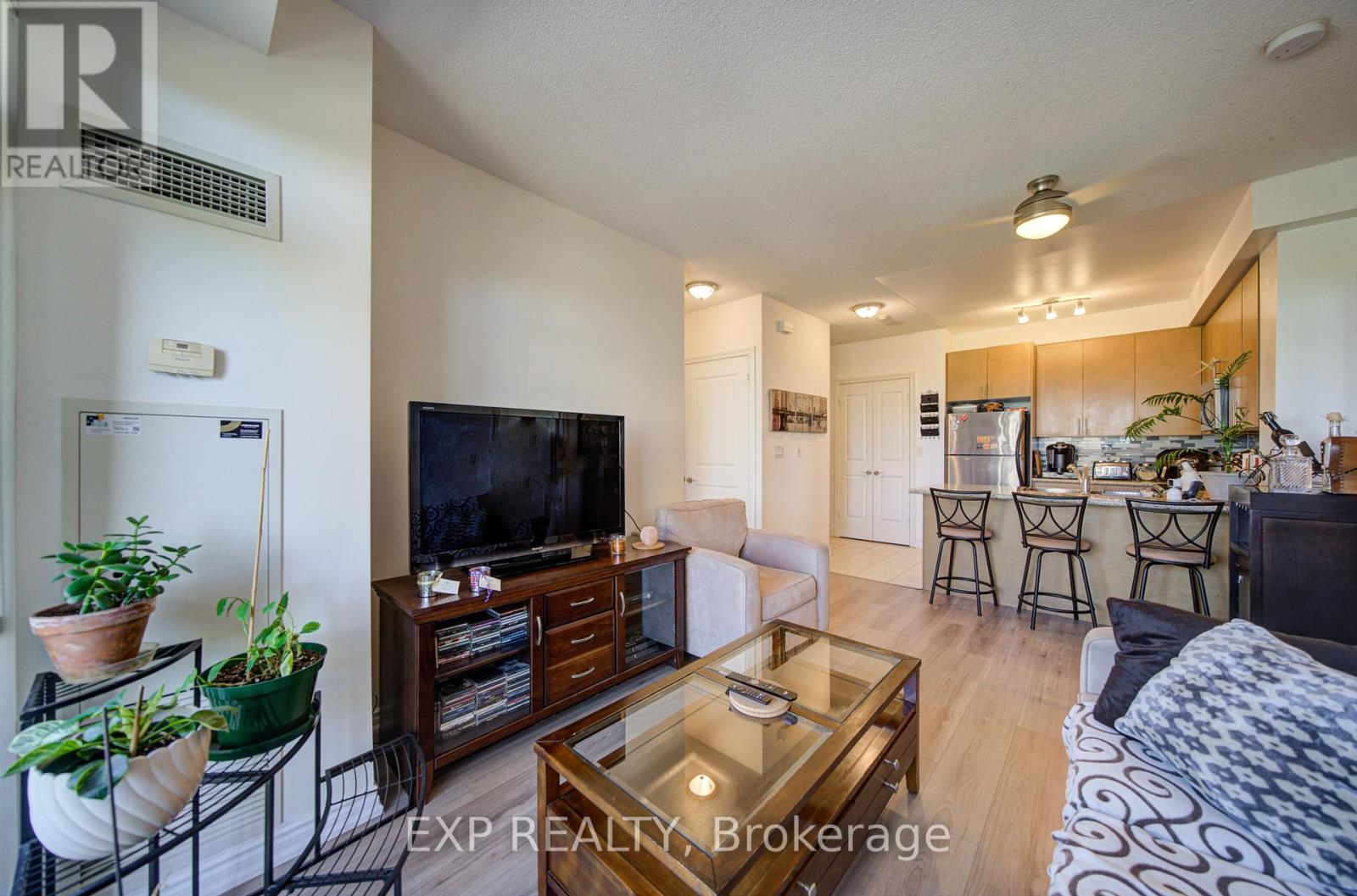 #808 133 WYNFORD DRIVE - 19