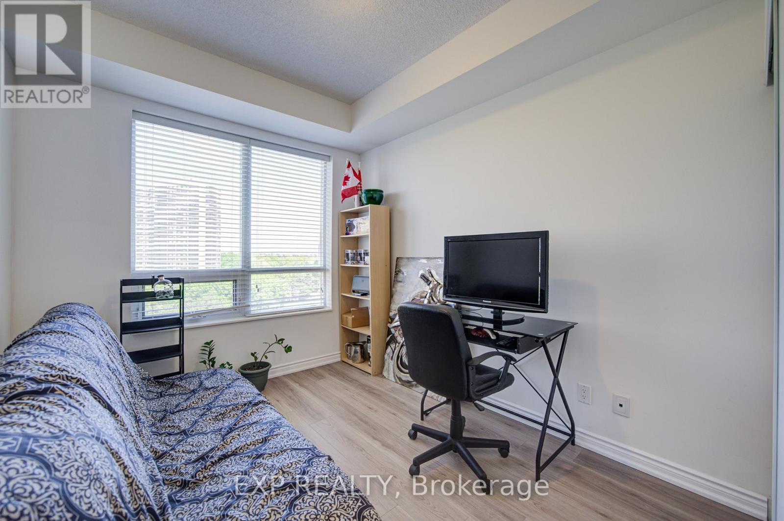 #808 133 WYNFORD DRIVE - 22