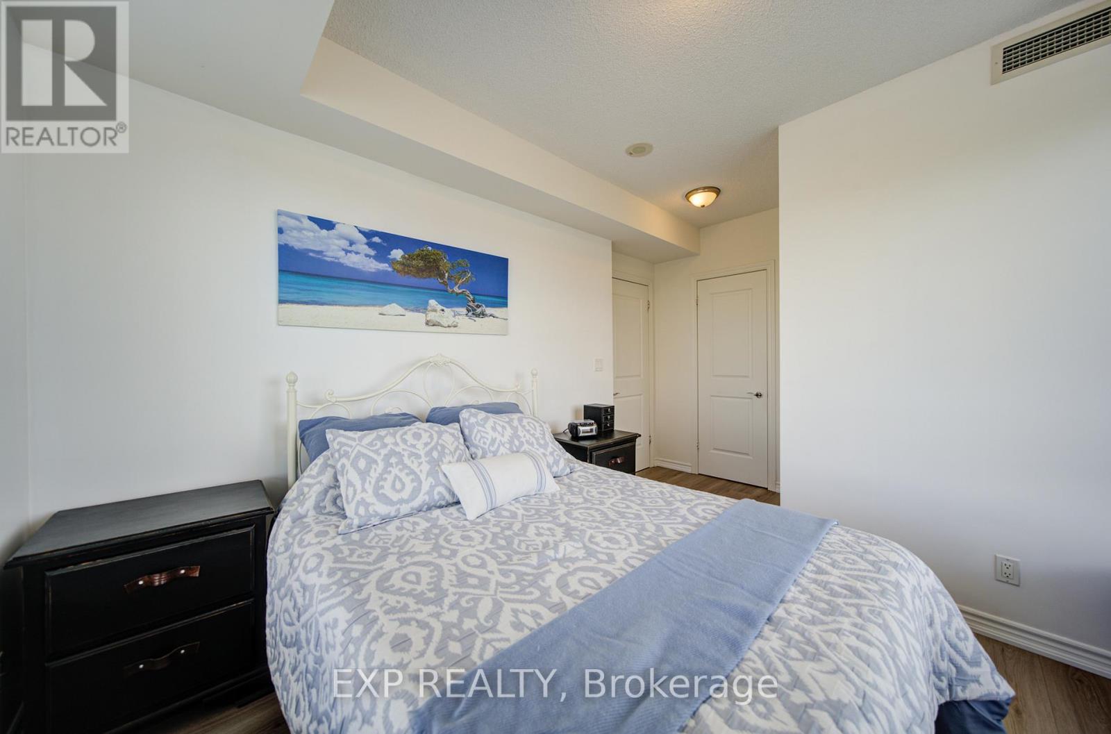 #808 133 WYNFORD DRIVE - 29