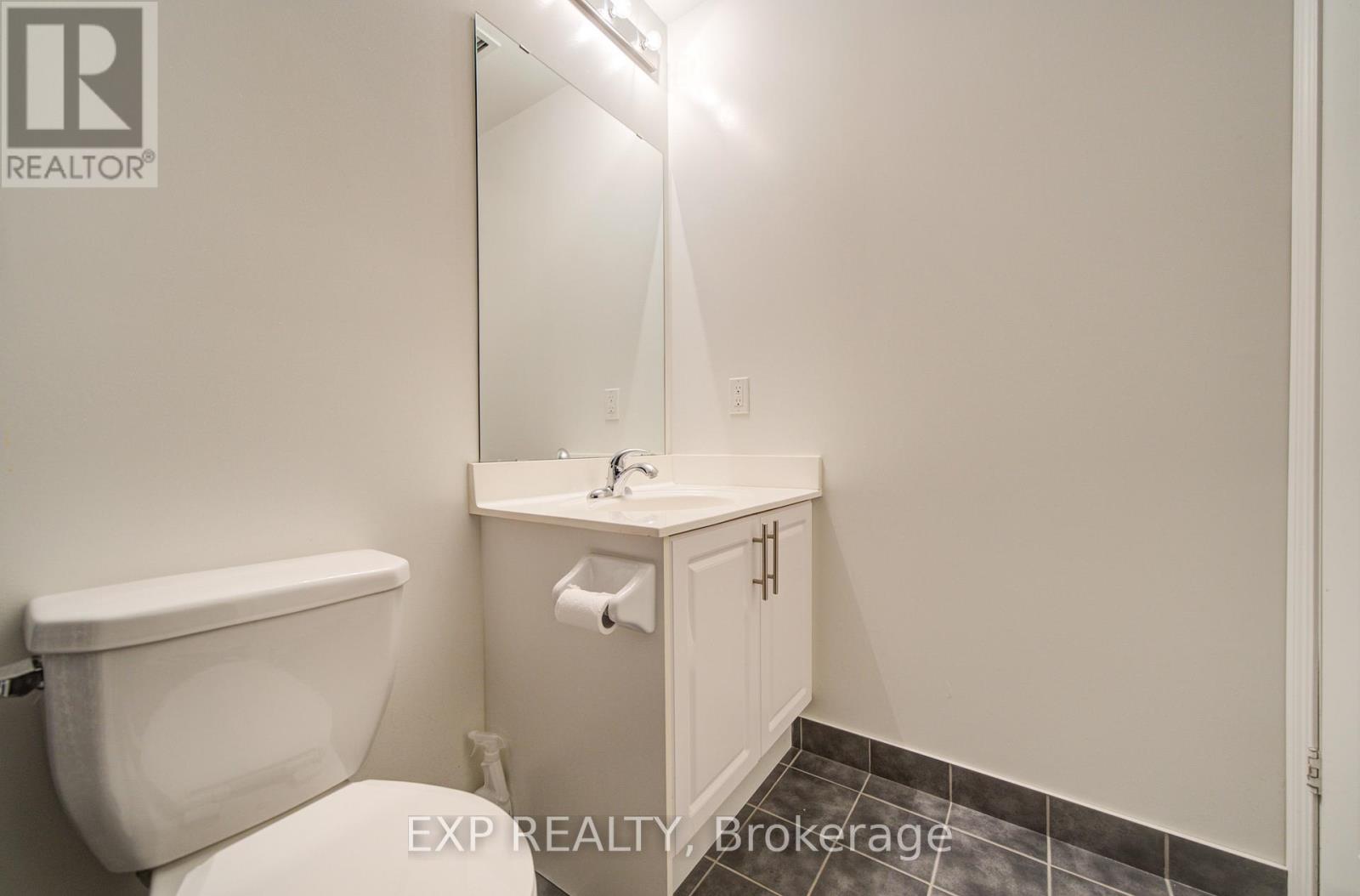 #808 133 WYNFORD DRIVE - 32